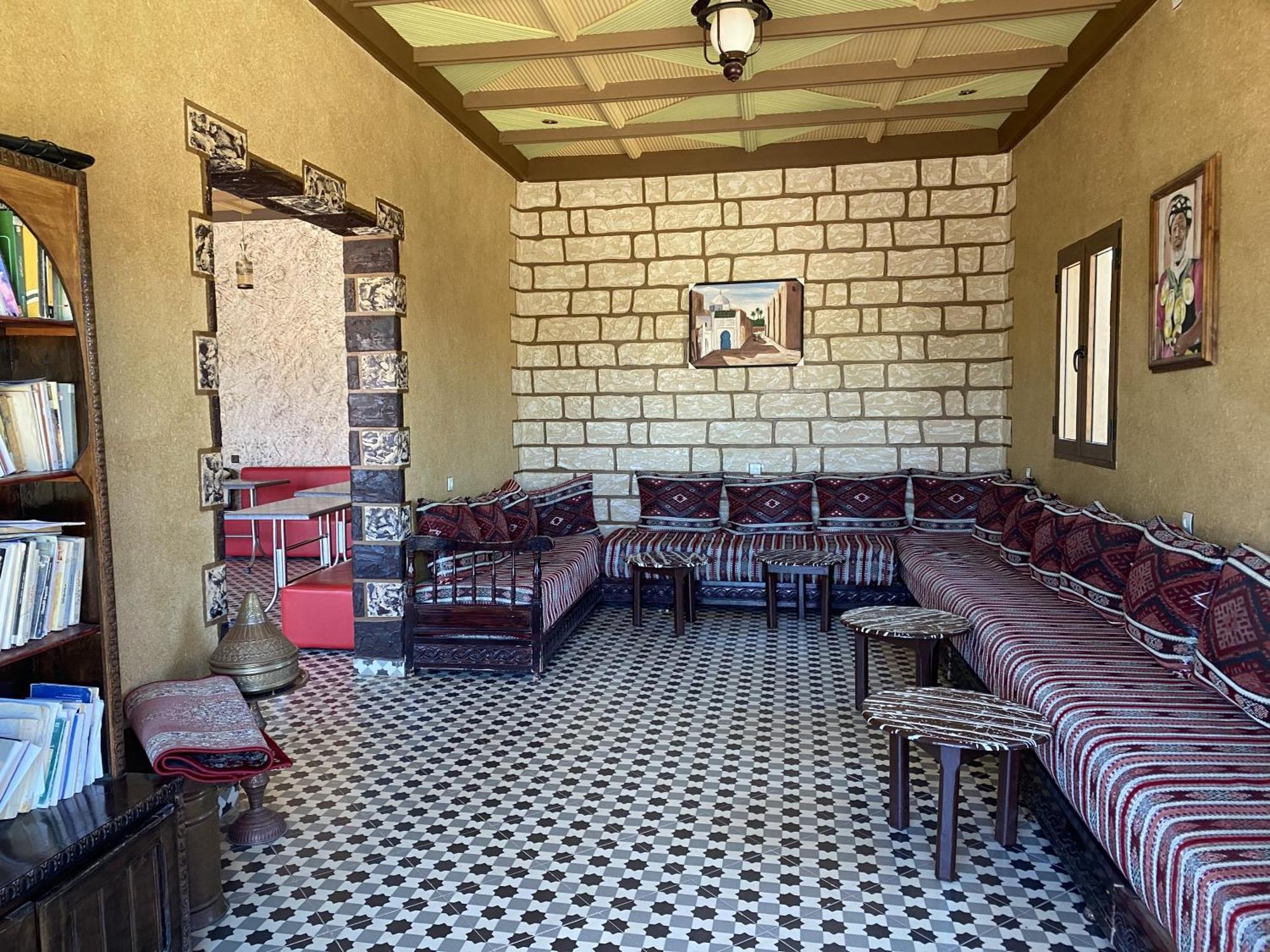 IGHIZ Inn Errachidia Bagian luar foto