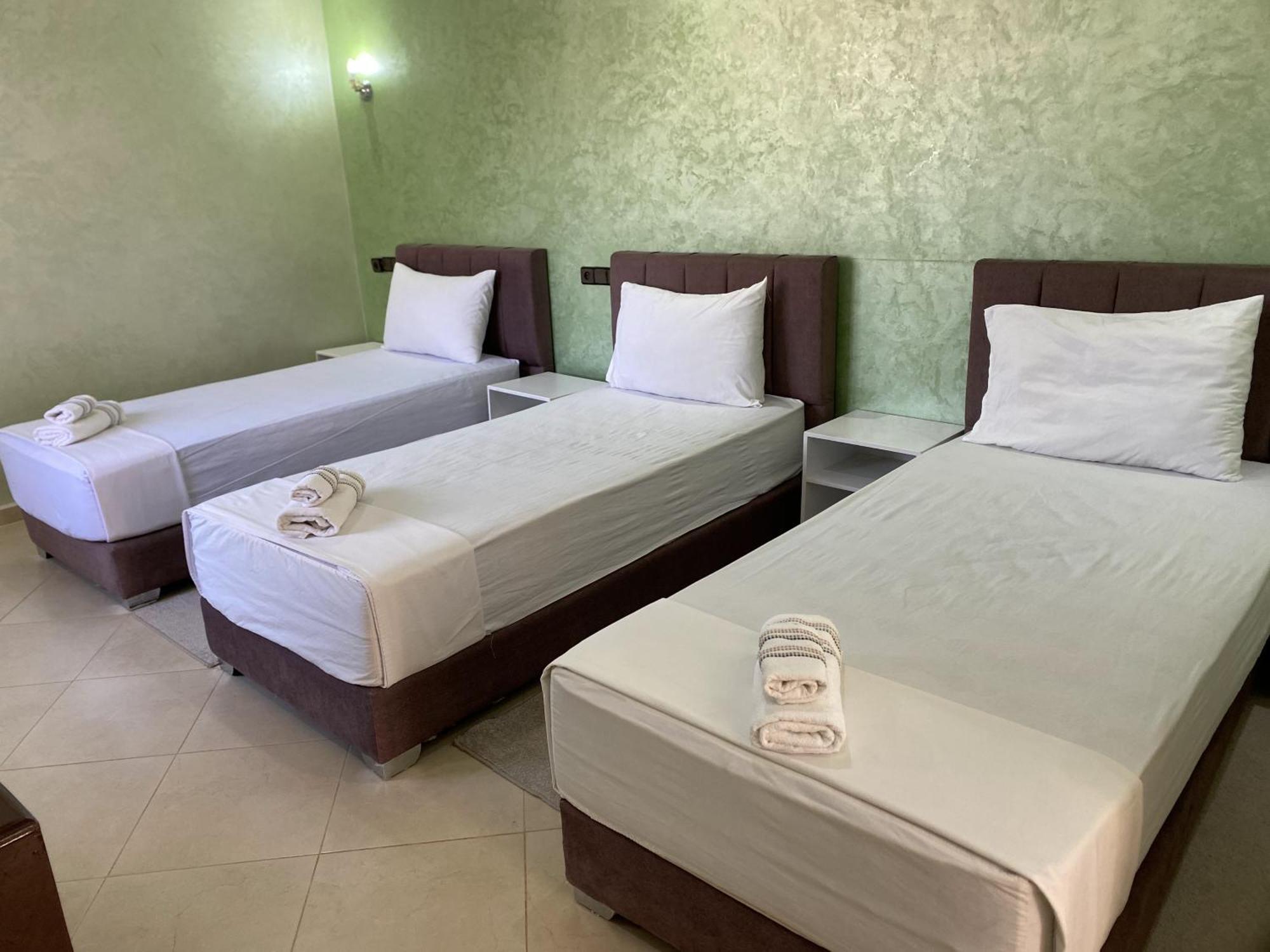 IGHIZ Inn Errachidia Bagian luar foto