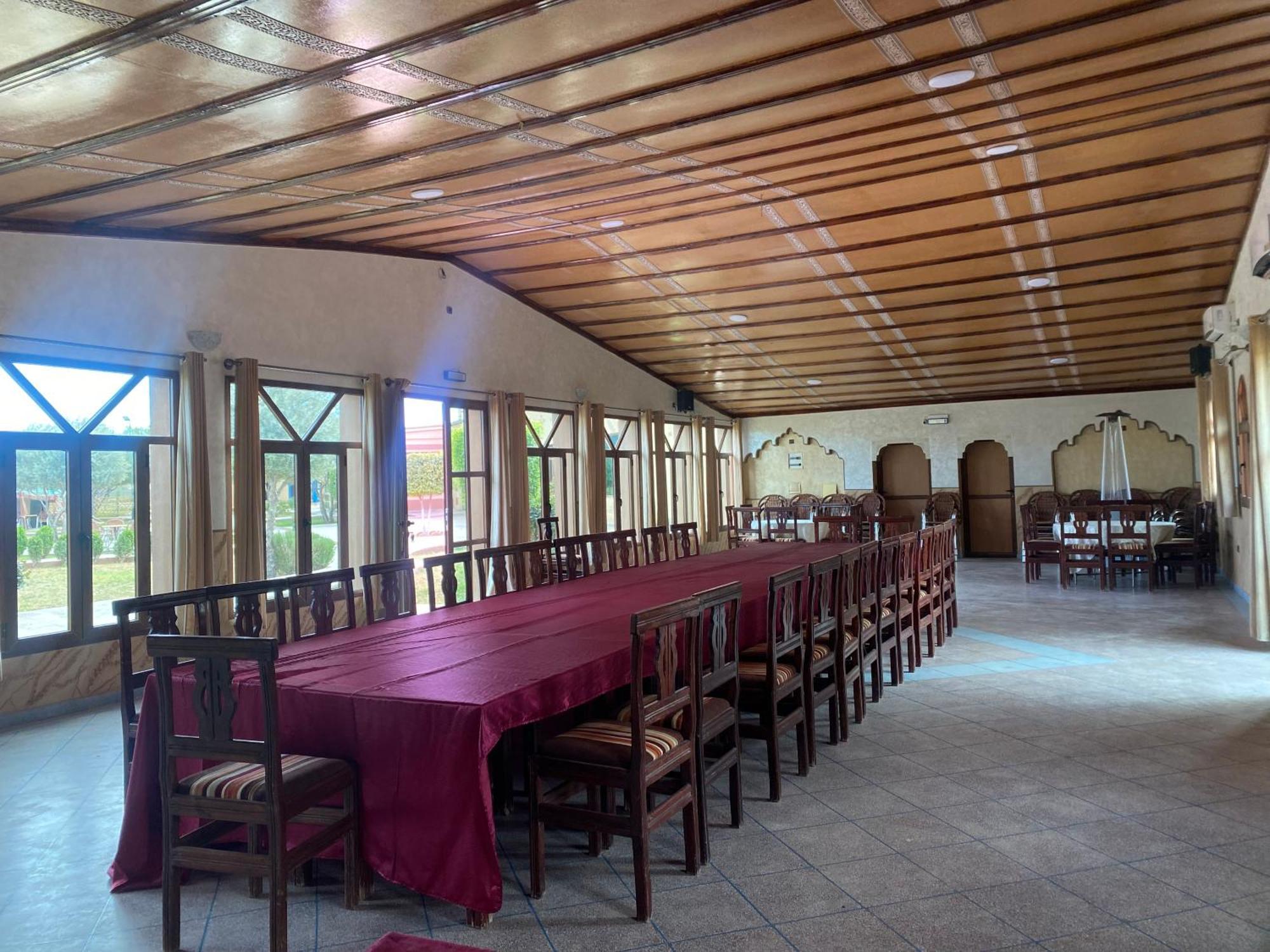 IGHIZ Inn Errachidia Bagian luar foto